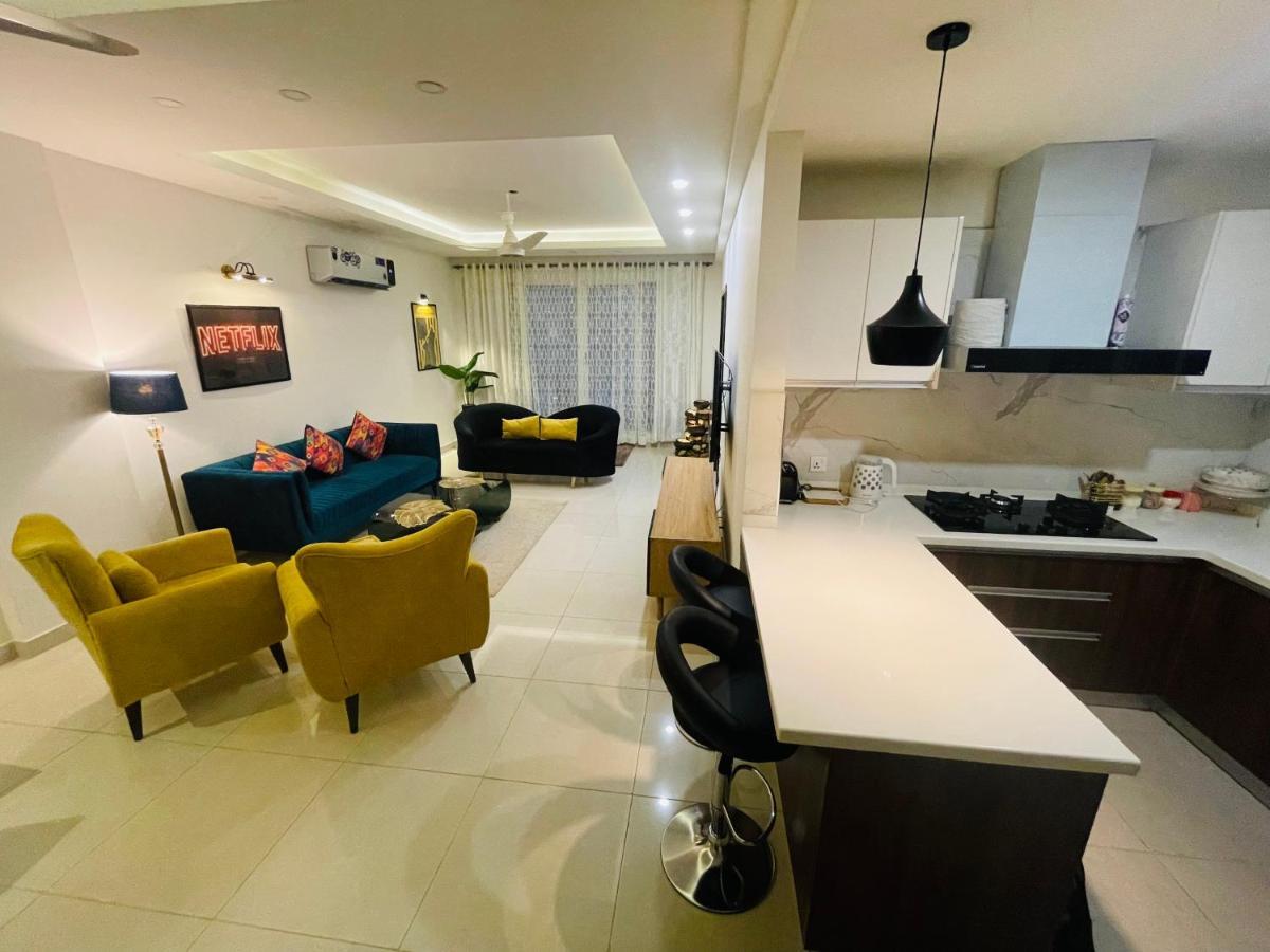 High Rise Presidential Suite In Elysium Opp Centaurus Islamabad Zewnętrze zdjęcie